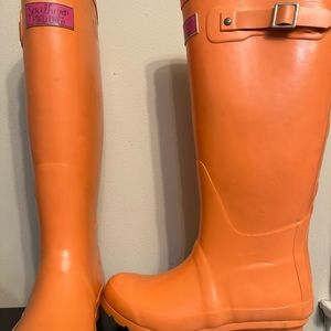 women’s rain boots